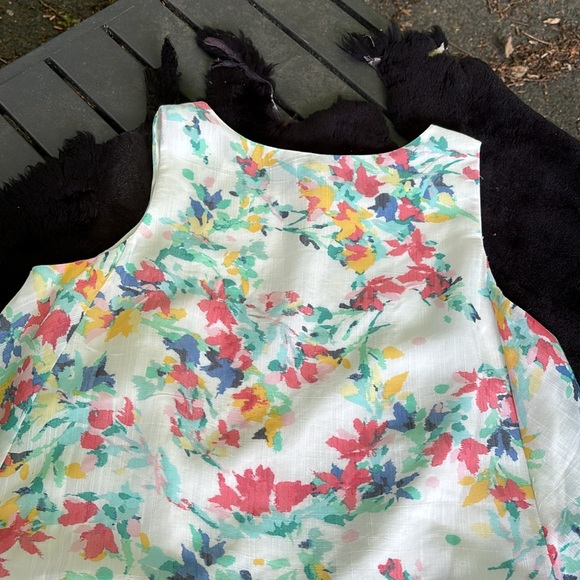 NWT Ninety Clothing Co Sleeveless Floral Blouse Asymmetrical Hem Lining S - Picture 2 of 16